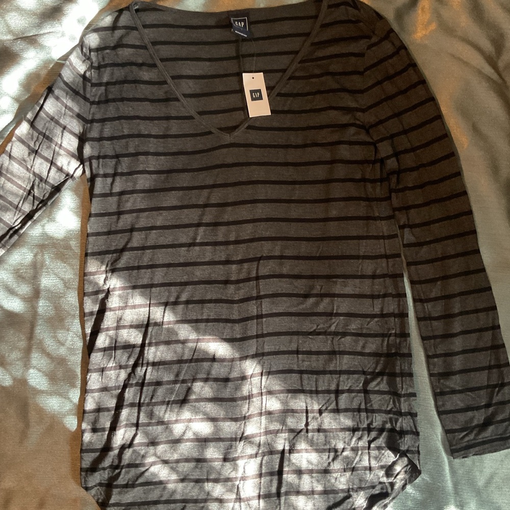 GAP Gray Striped Women's Top